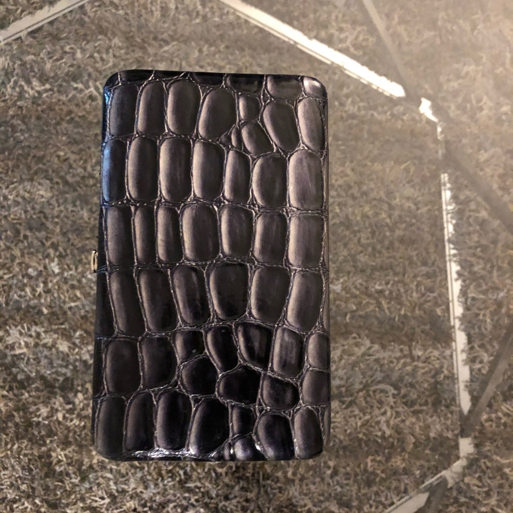 Animal Print Wallet - Picture 3 of 4